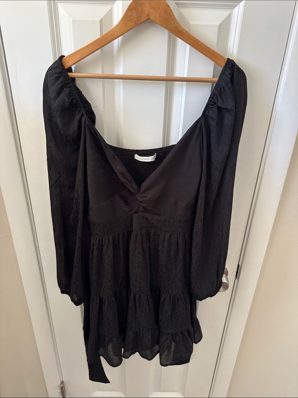 Altar'd State Black Long-Sleeve Tiered V-Neck Dress